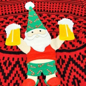 Santa Gnome drinking beer Christmas sweater Small unisex‎ Ugly Brewsky